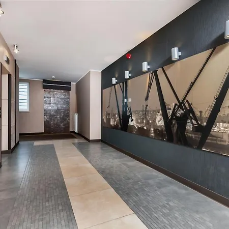 City And Sea View By Renters *