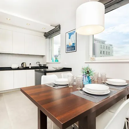 Апартаменты City And Sea View By Renters *
